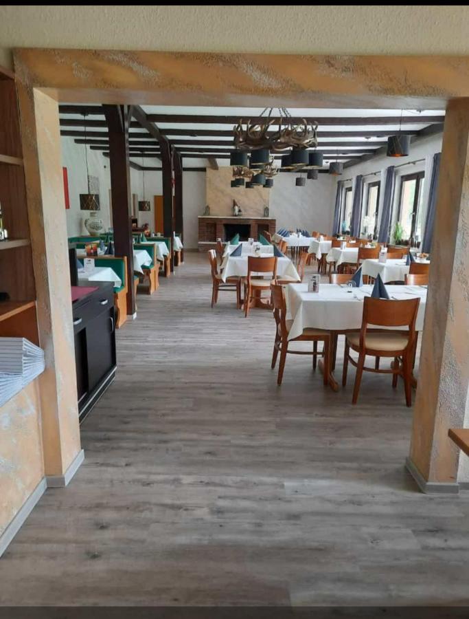 Hotel-Restaurant Hubertus Brome Экстерьер фото